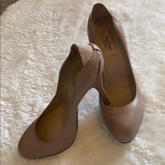Valentino Garavani Shoes - Valentino taupe pumps with rhinestone details